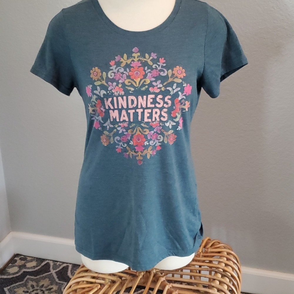 Kindness matters tee